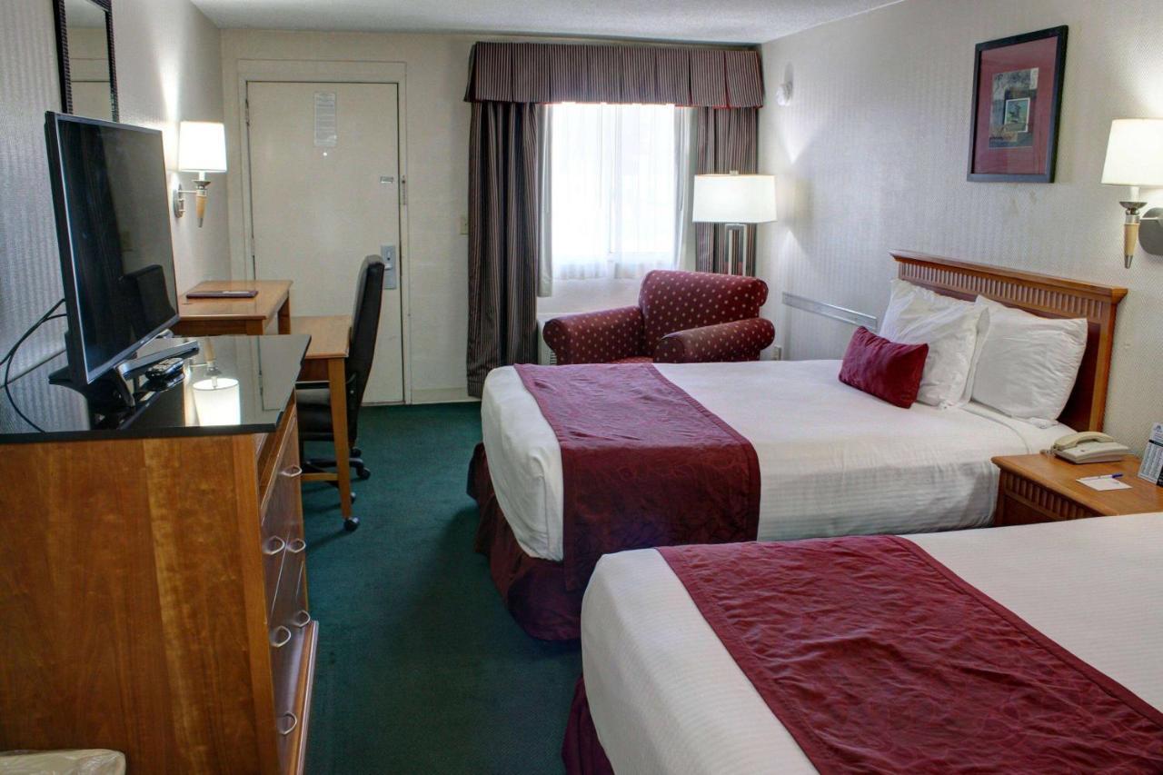 Baymont By Wyndham Grand Junction Hotel ภายนอก รูปภาพ